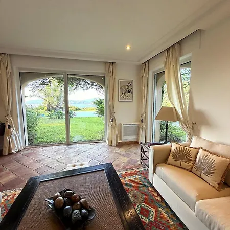 Villa Beauvallon Golfe De Saint-tropez *